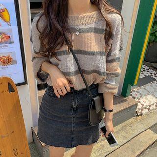 Wide-sleeve Boxy Stripe Knit Top One Size
