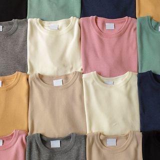 Basic Round-neck Colored Knit Top