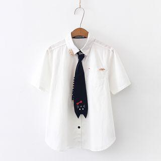 Short-sleeve Shirt With Cat Tie