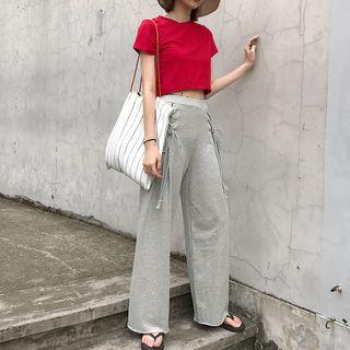 Short-sleeve Crop T-shirt / Wide-leg Pants
