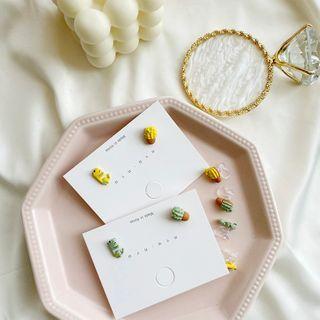 Non-matching Alloy Dinosaur & Cactus Earring