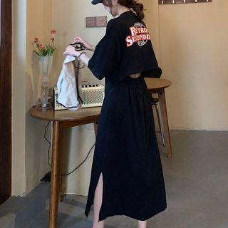 Lettering Elbow-sleeve Open Back Midi T-shirt Dress