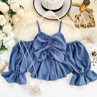 3/4-sleeve Cold-shoulder Crinkled Top