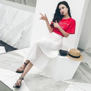 Set: Lettering Short-sleeve T-shirt + Tiered Midi Skirt