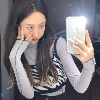 Long-sleeve Paneled Cutout T-shirt / Zebra Print Cropped Camisole Top