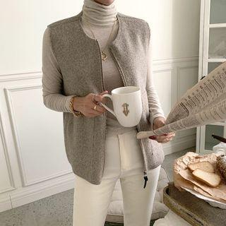 Dual-pocket Woolen Zip Vest