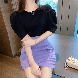 Balloon-sleeve T-shirt / Shirred A-line Skirt