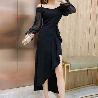 Cold-shoulder Ruffle Trim Midi Dress