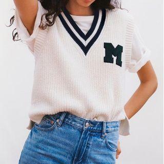 Contrast Letter Print Knit Vest