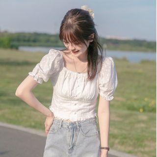 Square-neck Floral Ruffle Cropped Blouse