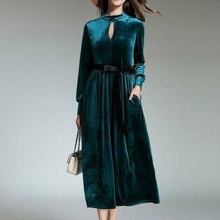 Cutout Velvet Long-sleeve Dress
