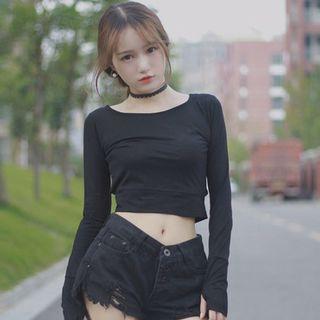 Long-sleeve Open Back Crop T-shirt