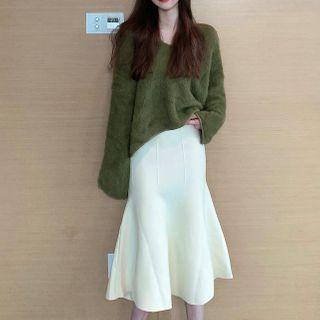 Fluffy Sweater / Midi A-line Knit Skirt