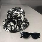 Reversible Palm Tree Print Bucket Hat Black & White - One Size