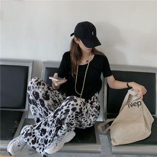 High-waist Printed Leopard Straight-cut Pants Black & White - One Size