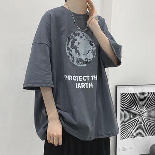 Moon Printed Round-neck Short Sleeve T-shirt