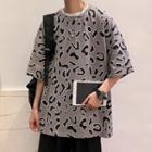 Elbow-sleeve Leopard Print T-shirt / Button-up Shorts