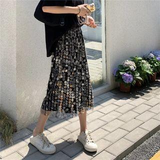 Loose-fit Print Short-sleeve Top / Medium Long Sequined Skirt