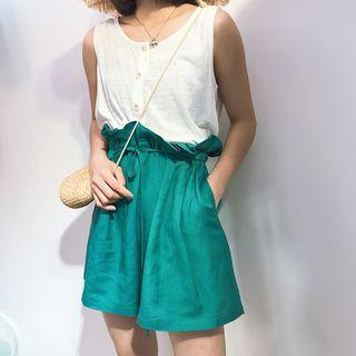 Set: U-neck Tank Top + High Waist Wide-leg Shorts