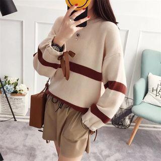 Lace-up Contrast-color Sweater