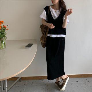 Short-sleeve Lettering T-shirt / Plain Vest / Midi Skirt / Set