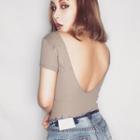 Open-back Cropped T-shirt
