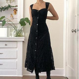 Sleeveless Sweetheart Neckline Lace Midi Dress