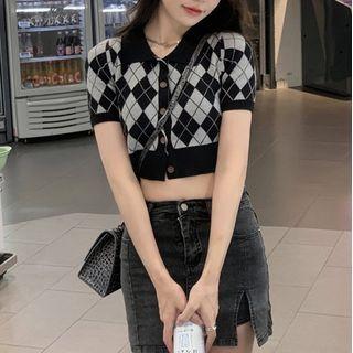 Short-sleeve Argyle Knit Crop Top Black - One Size