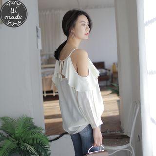 Off-shoulder Ruffled-detail Blouse