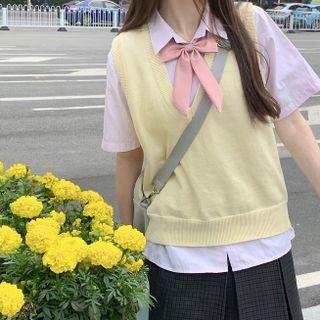 Tie-neck Short-sleeve Shirt / Sweater Vest