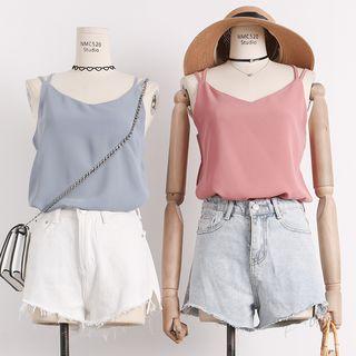 Sleeveless V-neck Plain Top