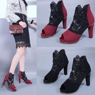 Peep-toe Lace Chunky Heel Sandals