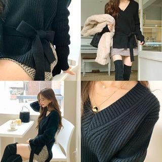 V-neck Deep-slit Rib-knit Top With Sash