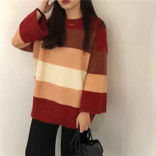 Striped Loose-fit Sweater / Plain Pants