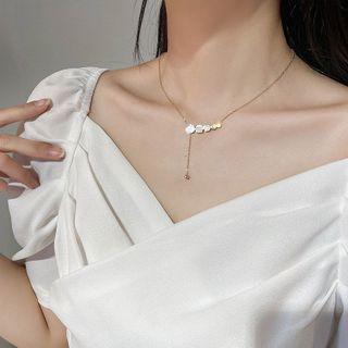 Stainless Steel Shell Disc Pendant Necklace Necklace - Gold - One Size