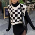 V-neck Checkered Sweater Vest Black - One Size