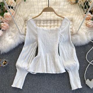Square-neck Ruffle Puff-sleeve Top