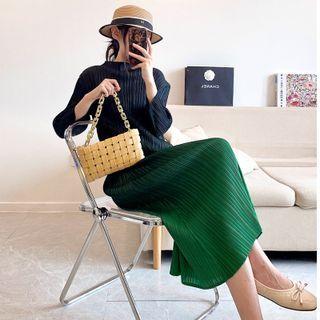 Long-sleeve Ombre Shirred A-line Dress