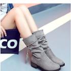 Tasseled Low Heel Boots