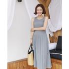 Sleeveless Accordion-pleat Long Chiffon Dress