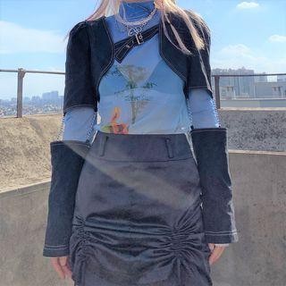 Long-sleeve Printed T-shirt / Buckled Jacket