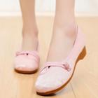 Frog-button Jacquard Low-heel Pumps