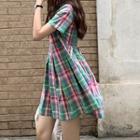 Short-sleeve Mini Plaid Pleated Dress