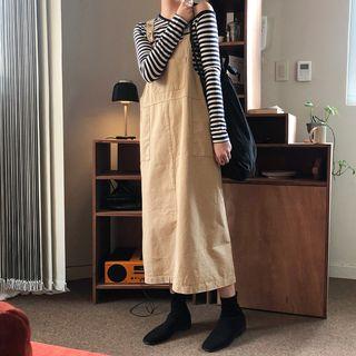 Long-sleeve Asymmetric Shoulder Striped T-shirt / Plain Jumper Pants
