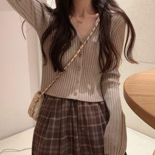 V-neck Ribbed Skinny Knit Top