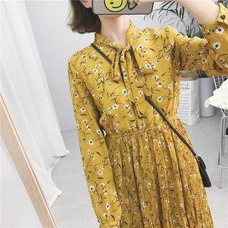 Slim-fit Floral Dress