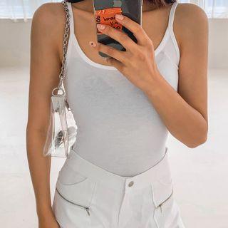 Scoop-neck Sleeveless Slim-fit Top