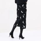 Patterned H-line Midi Knit Skirt