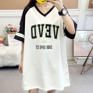 V-neck Numbering Short-sleeve T-shirt
