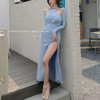 Cutout-shoulder Side-slit Twisted Maxi Dress